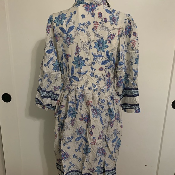 Adorable nwt dress 🩷 - Picture 3 of 3